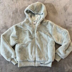 Nike Sportswear Essentials Faux Fur Full Zip Hooded Jacket XS Mint Green Teal